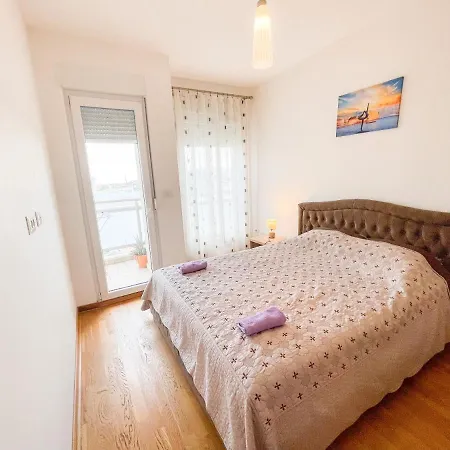 Apartment 1-bedroom In Urban Area Podgorica